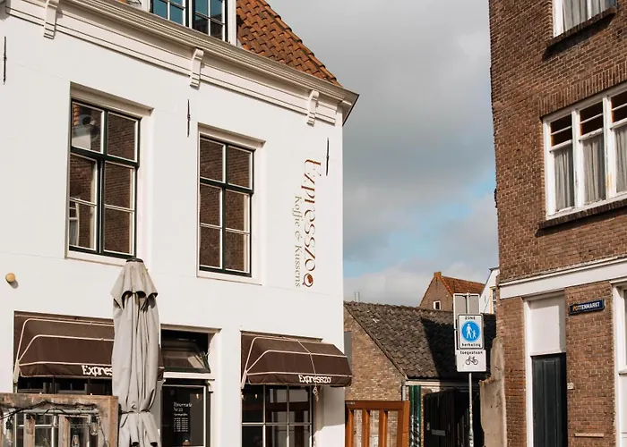 Goedkoop hotel: Koffie&kussens